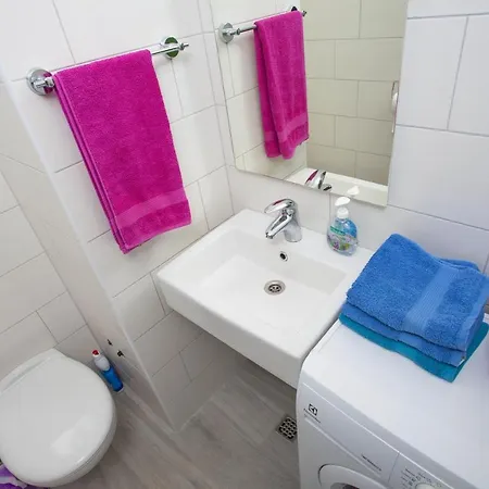 Peaceful Oasis With Whirlpool Makarska